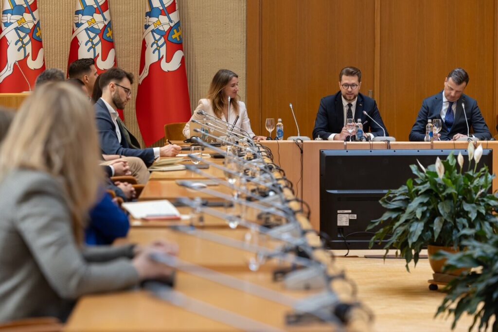 TGS Baltic Initiates Parliamentary Discussion on Civic Responsibility in Business