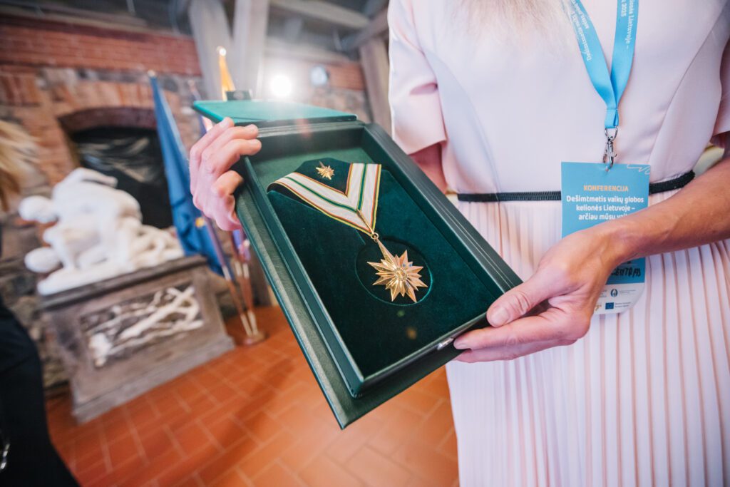 Eugenija Sutkienė pagerbta „Gerumo žvaigždės“ apdovanojimu