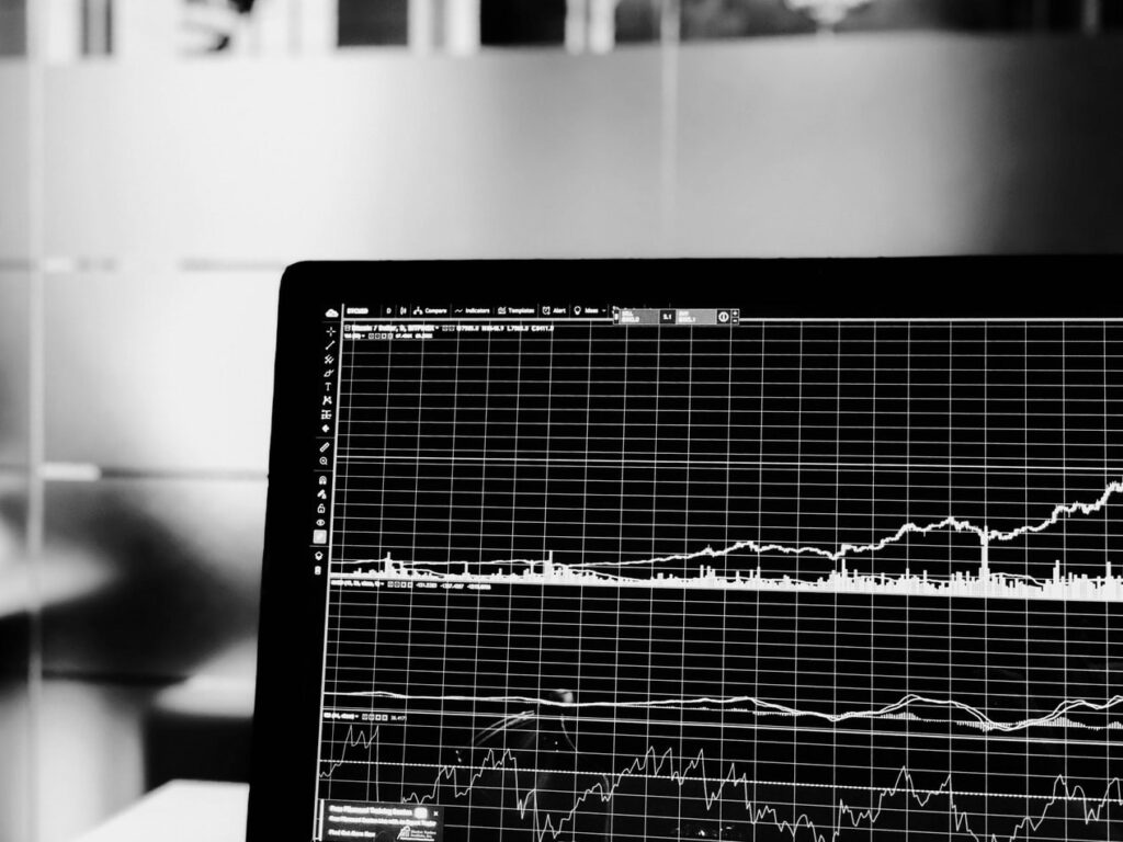 Informacija apie darbuotojų ir jų artimųjų sveikatos būklę: ką privalo žinoti darbdavys?  | COVID-19
